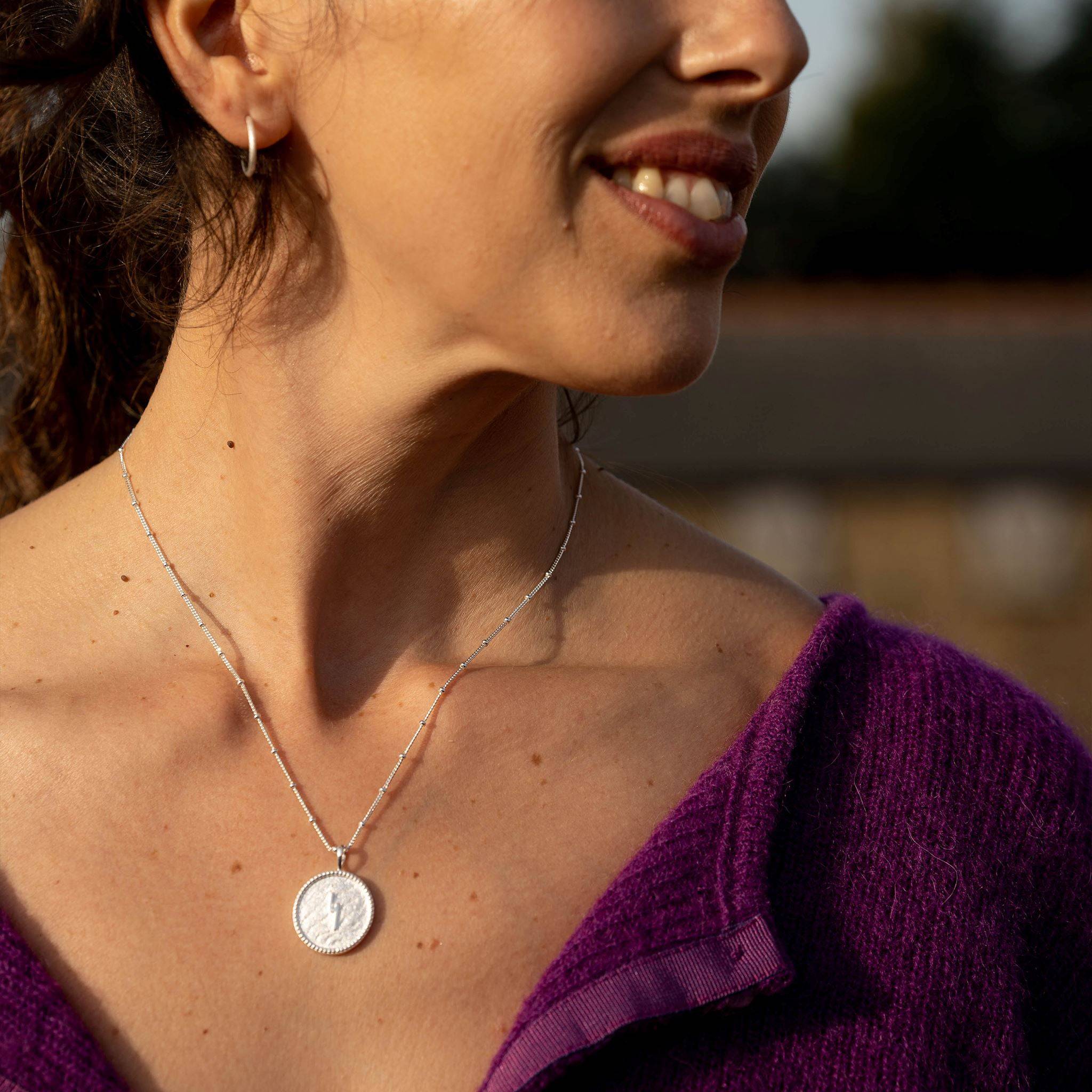 Shorthand i best sale love you necklace